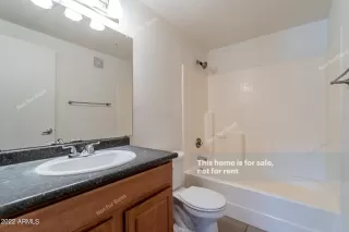 Photo #5: 6415095 Listing