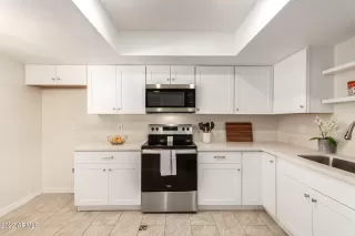 Photo #1: 6415277 Listing 