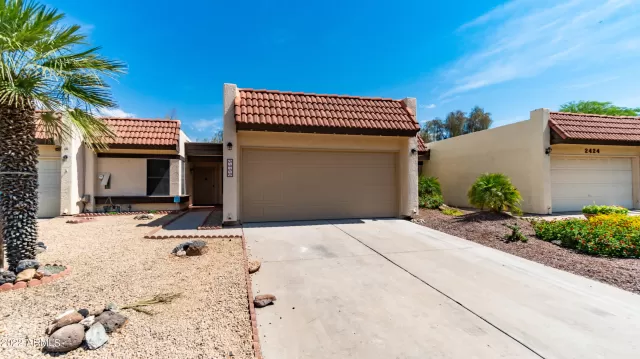 MLS: 6415291 Condo For Sale