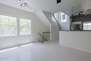 Photo #4: 6415292 Listing 