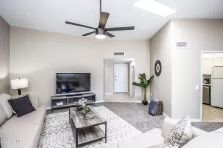 Photo #4: 6415352 Listing