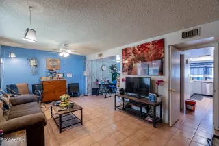 Photo #3: 6415364 Listing 