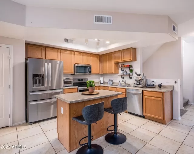 MLS: 6415457 Condo For Sale