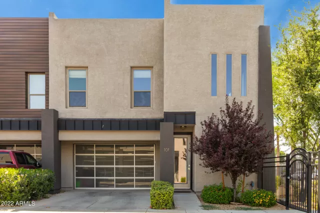 MLS: 6415540 Condo For Sale