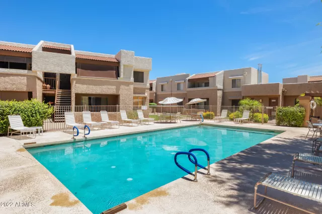 MLS: 6415614 Condo For Sale