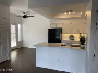 Photo #4: 6415663 Listing