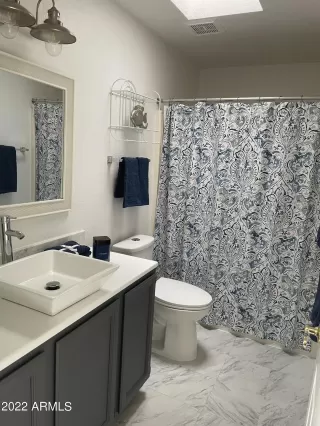 Photo #6: 6415663 Listing