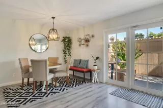 Photo #4: 6415720 Listing