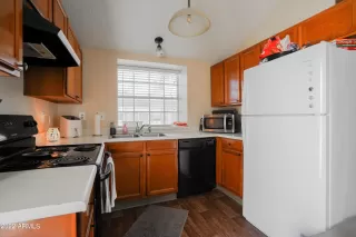 Photo #2: 6415817 Listing