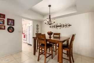 Photo #5: 6415842 Listing 