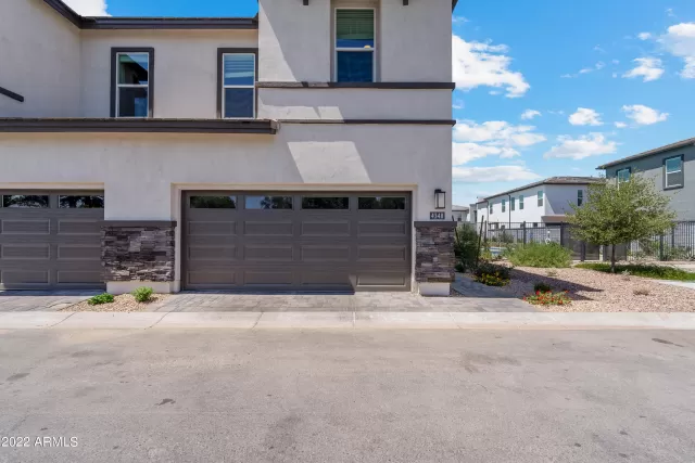 MLS: 6415848 Condo For Sale