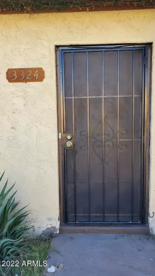 Photo #3: 6415985 Listing