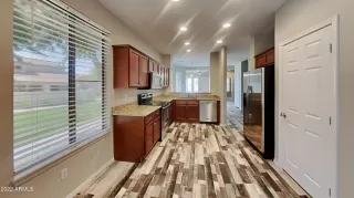 Photo #2: 6416129 Listing