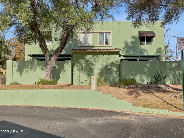 MLS: 6416130 Condo For Sale