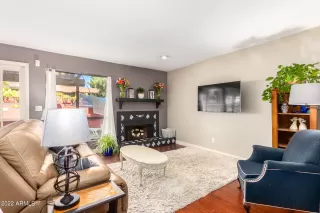 Photo #5: 6416189 Listing 