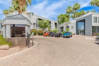 Photo #1: 6416283 Listing