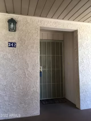 Photo #3: 6416293 Listing