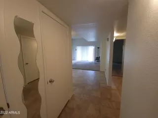 Photo #4: 6416293 Listing