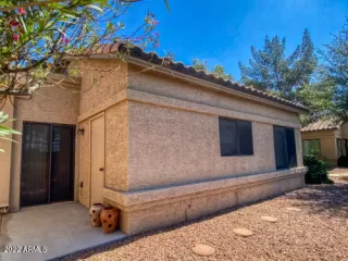 Photo #5: 6416330 Listing