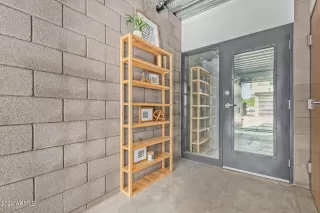 Photo #2: 6416463 Listing 