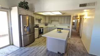 Photo #4: 6416479 Listing