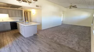 Photo #6: 6416479 Listing