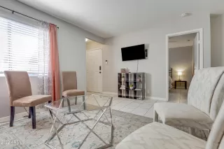 Photo #3: 6416590 Listing 