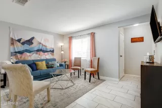 Photo #4: 6416590 Listing 