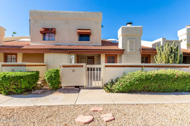 MLS: 6416711 Condo For Sale