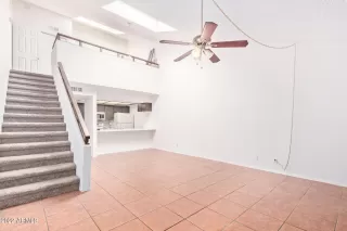 Photo #4: 6416711 Listing