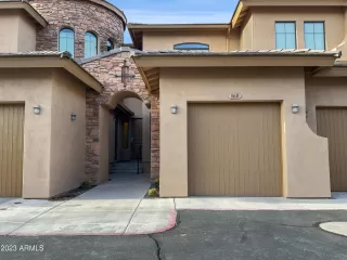 Photo #5: 6416743 Listing