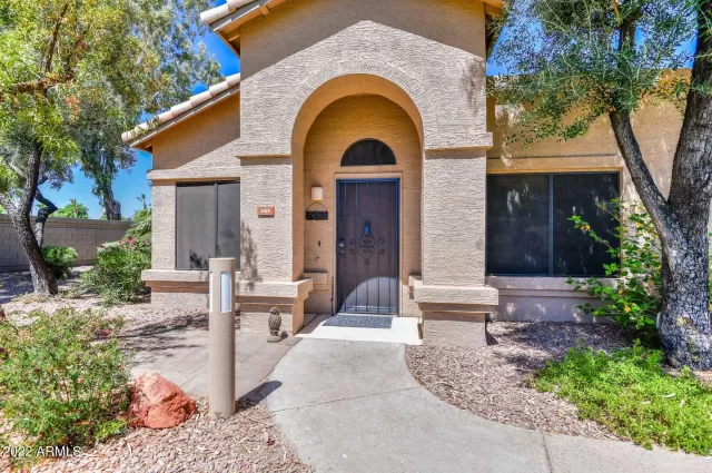 MLS: 6416765 Condo For Sale