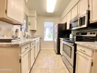 Photo #2: 6416835 Listing 