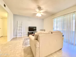 Photo #4: 6416835 Listing 