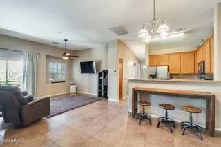 Photo #4: 6417016 Listing
