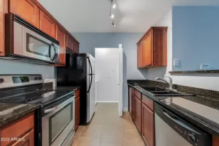Photo #1: 6417489 Listing 