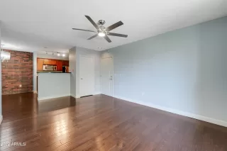 Photo #2: 6417489 Listing 