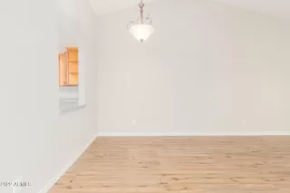 Photo #4: 6417584 Listing