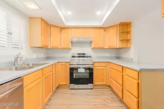 Photo #6: 6417584 Listing