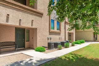 Photo #3: 6417588 Listing