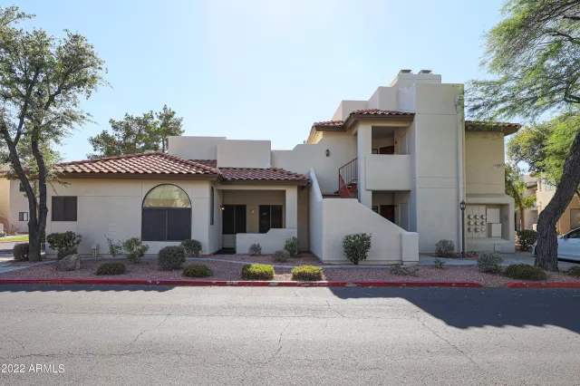 MLS: 6417638 Condo For Sale