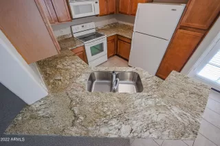 Photo #5: 6417638 Listing