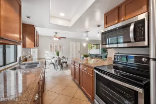 Photo #3: 6417682 Listing