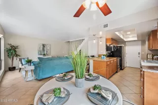 Photo #6: 6417682 Listing