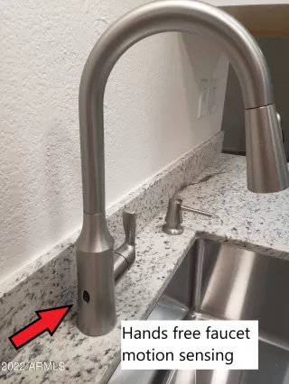 Photo #4: 6417726 Listing