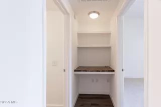 Photo #6: 6417741 Listing