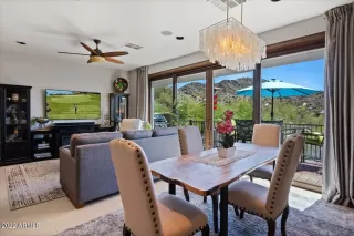 Photo #5: 6417799 Listing