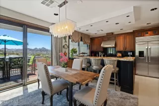 Photo #6: 6417799 Listing