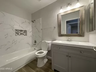 Photo #5: 6417885 Listing