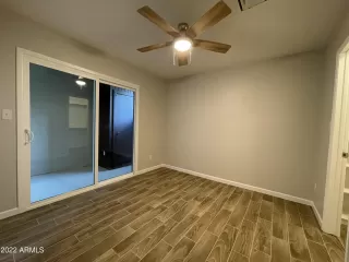 Photo #6: 6417885 Listing